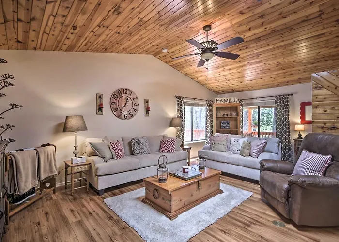 Holiday home Hildas Mtn-view Retreat In Pine!