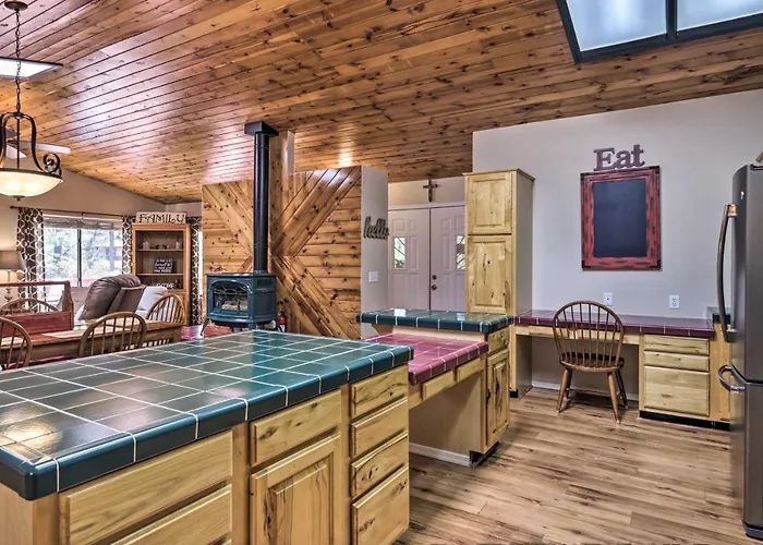 Hildas Mtn-view Retreat In Pine! Holiday home *