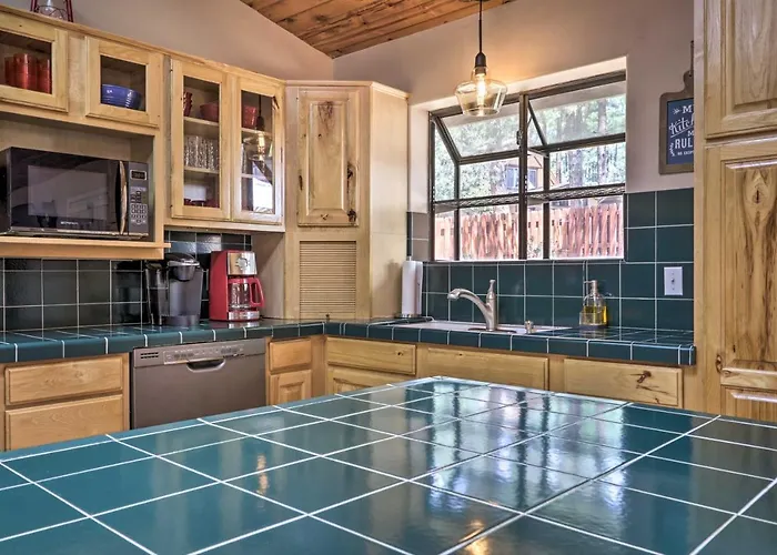 Holiday home Hildas Mtn-view Retreat In Pine! *